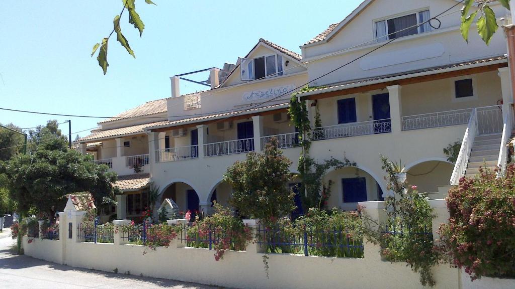 Angelina Apartments Róda Kültér fotó